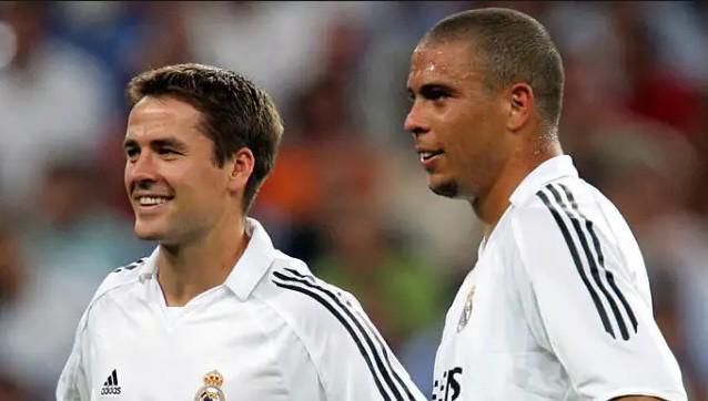 以极高的士 以极高的士